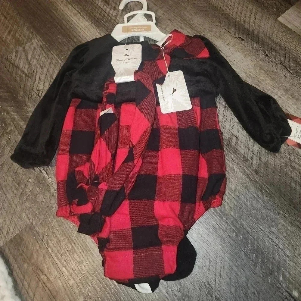 TOMMY BAHAMA 3 PIECE SET
